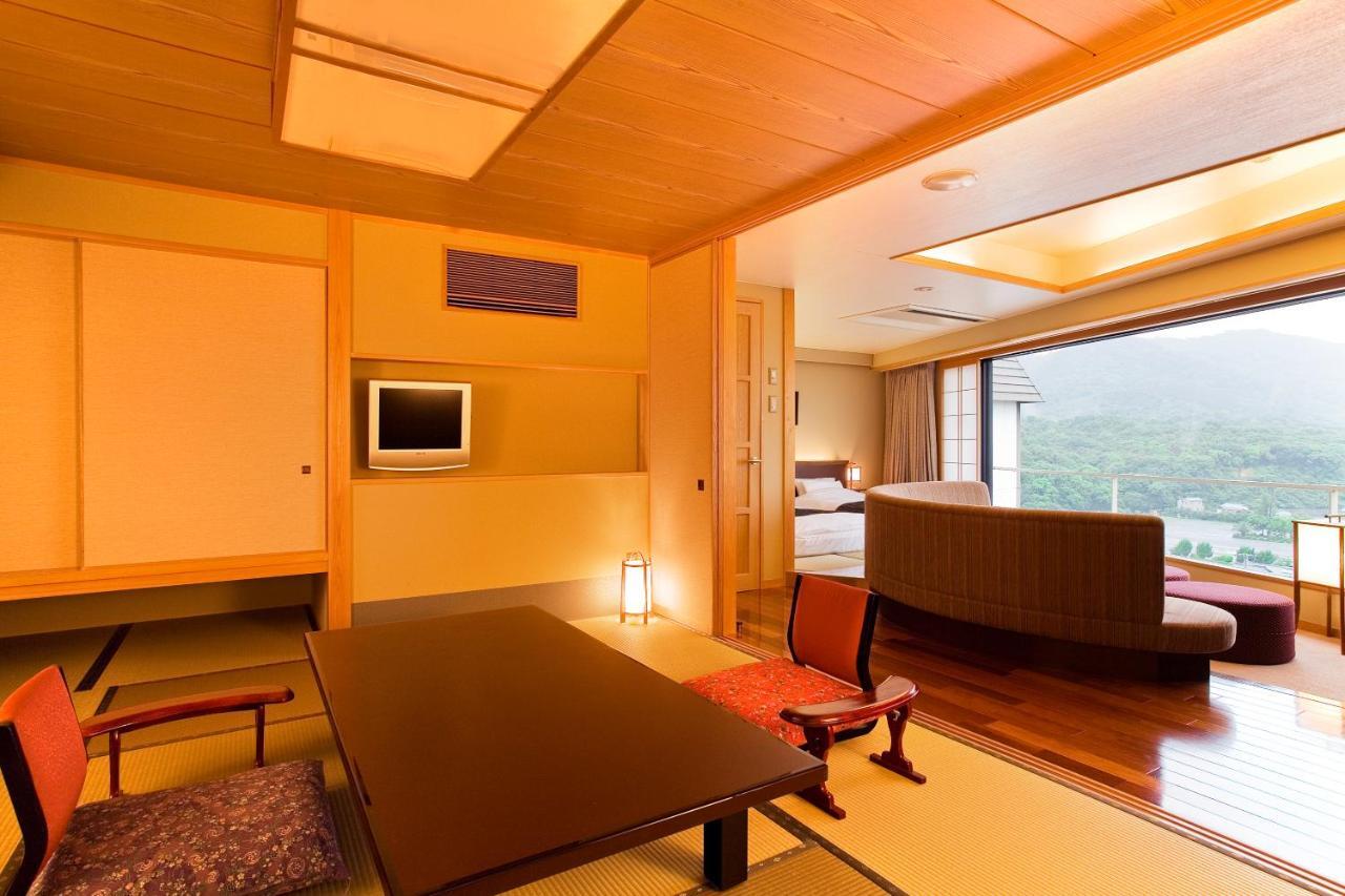 Hotel Yumoto Konpira Onsen Hananoyu Kobaitei Kotohira Exteriér fotografie