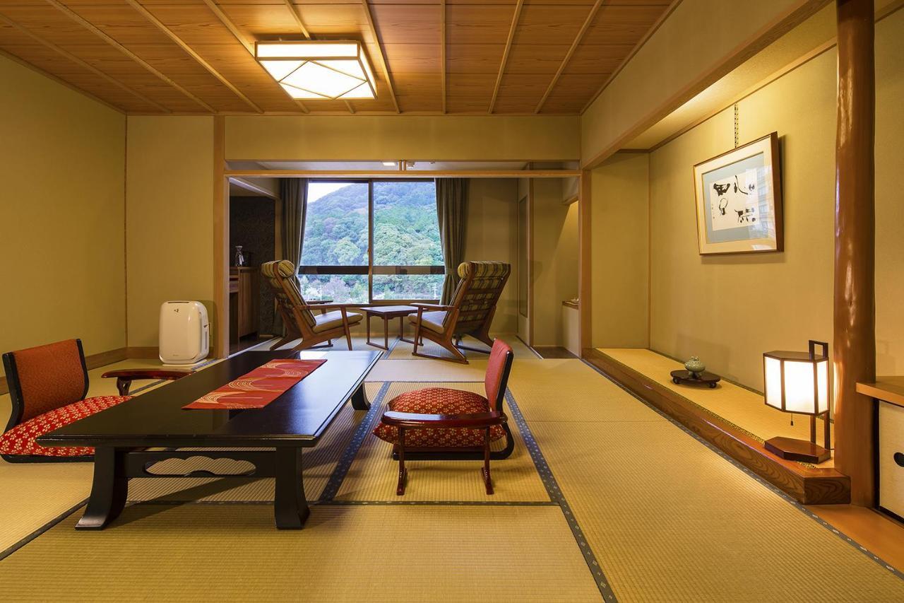 Hotel Yumoto Konpira Onsen Hananoyu Kobaitei Kotohira Exteriér fotografie